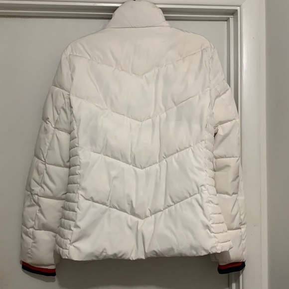 Tommy Hilfiger Ladies White Puffer Coat - Picture 3 of 16